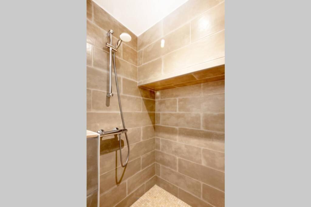 Beau T3 *** Pour 2 A 4 Pers Avec Patio Privatif Apartment La Couarde-sur-Mer Exterior photo
